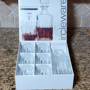 Beekman Place Circleware 7-Piece Whiskey Set